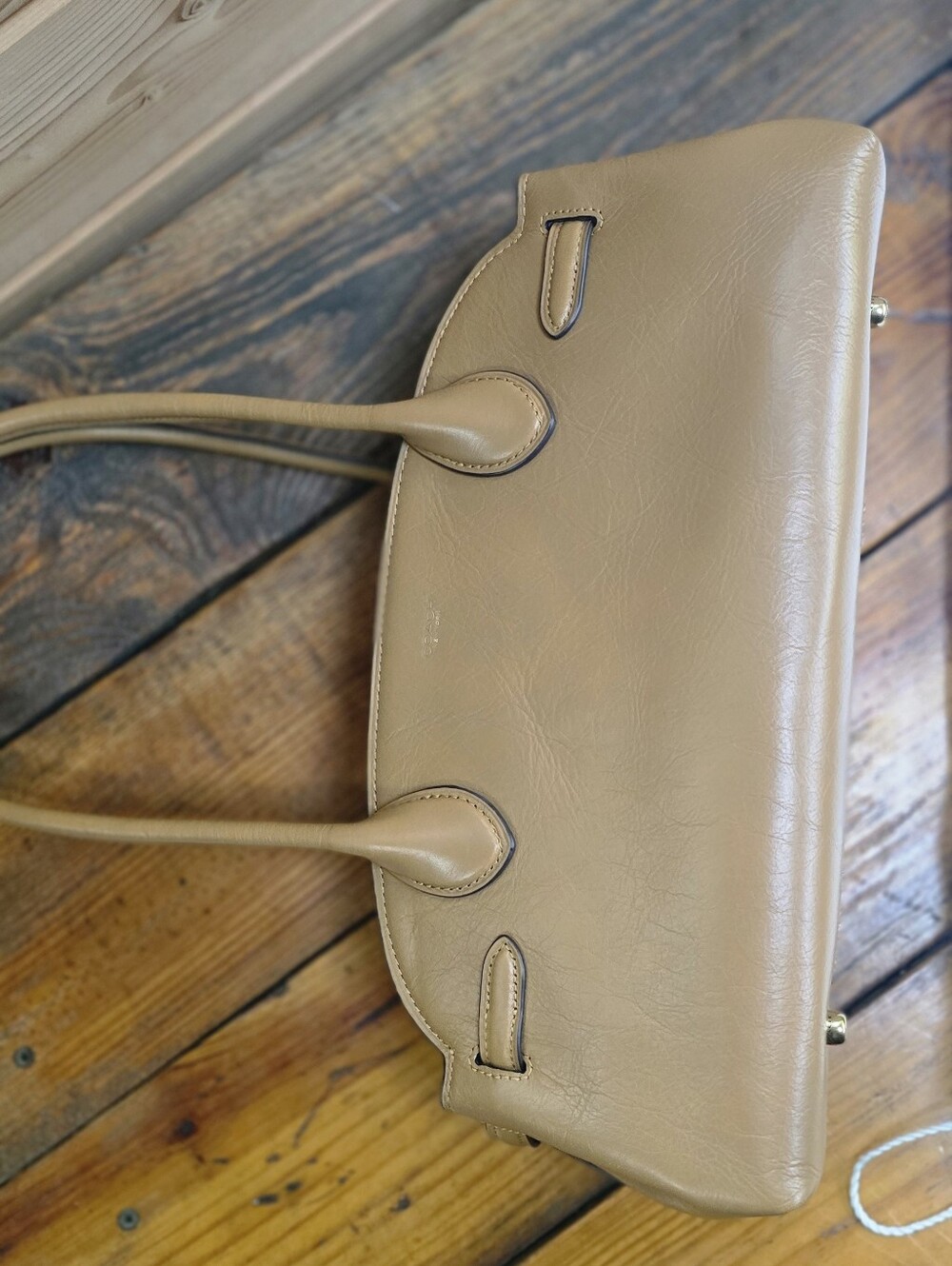 PRICE DROP 2 DAYS ONLY. COACH Empire 34 Is Great Used Condition * - Picture 8 of 13